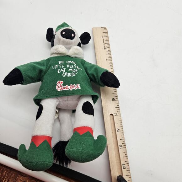Chick-fil-A Eat Mor Chikin Cow Plush Elf Christmas Holiday Stuffed Animal Toy - Picture 5 of 5